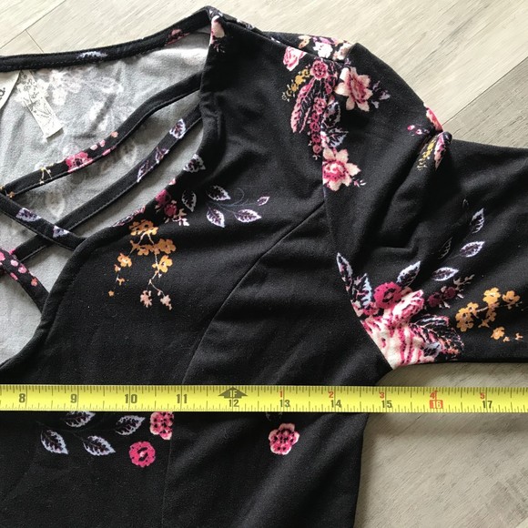 Mudd Floral Long Sleeve Mini Dress Fit Flare Flowy Cottagecore Holiday Ditsy - Picture 7 of 8